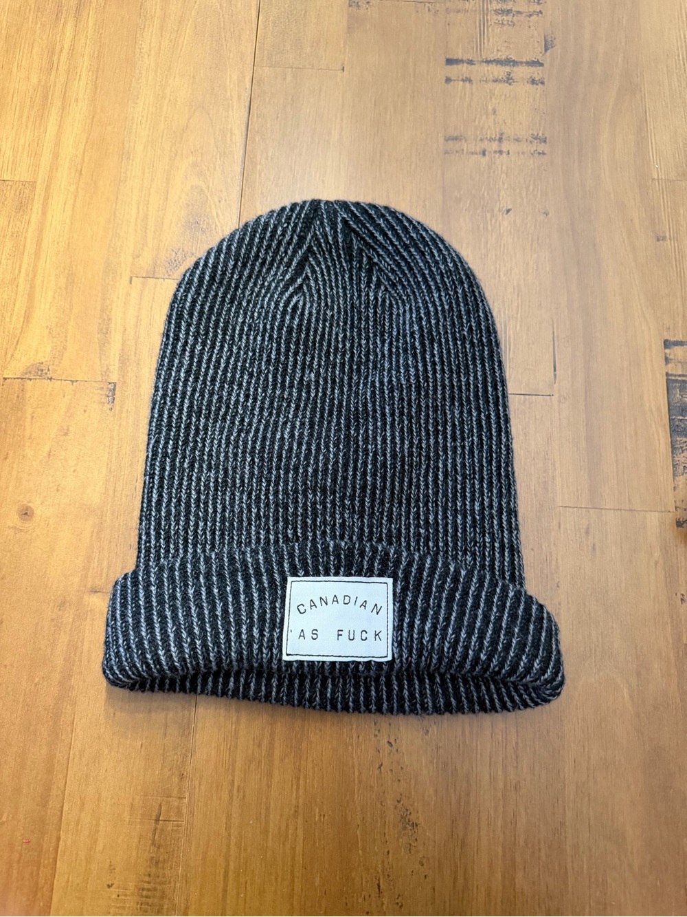 Unbranded Black & Gray Ribbed Knit Cuffed Beanie - 'Canadian' Patch